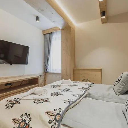 H900 Apartment