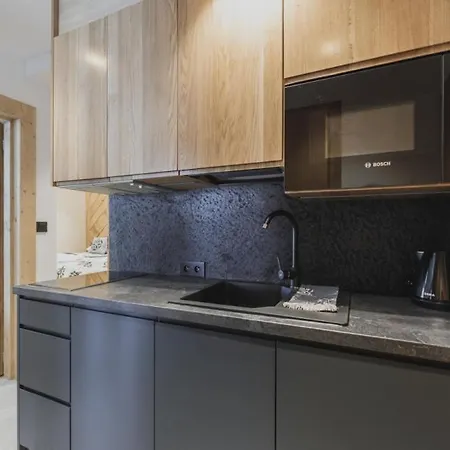 H900 Apartment *